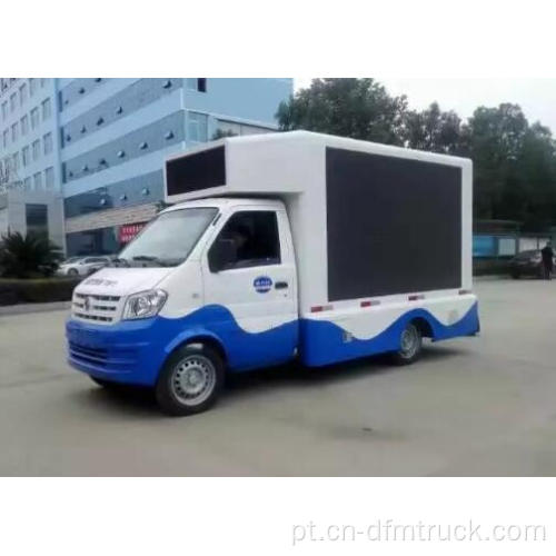 Caminhão com display LED para publicidade ao ar livre
